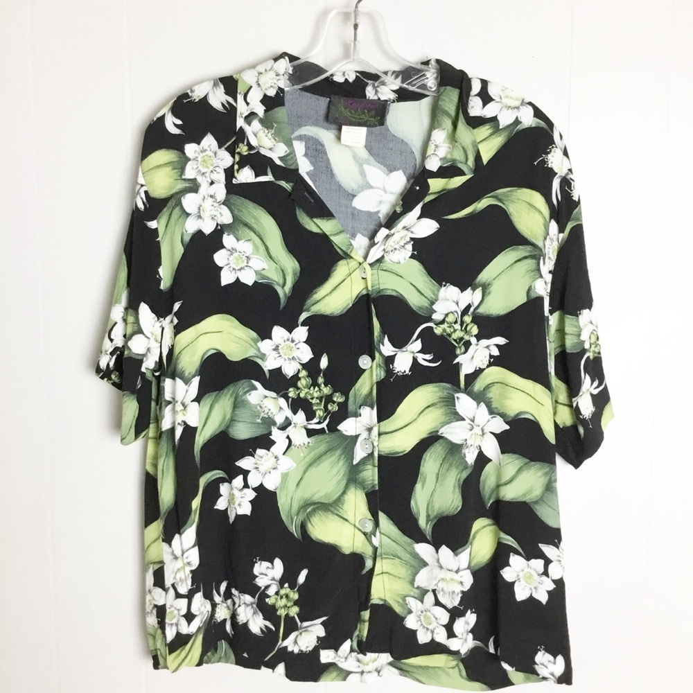 Kaua' Iana Hawaiian Shirt Size M Rayon Multicolor Floral Short Sleeve Black